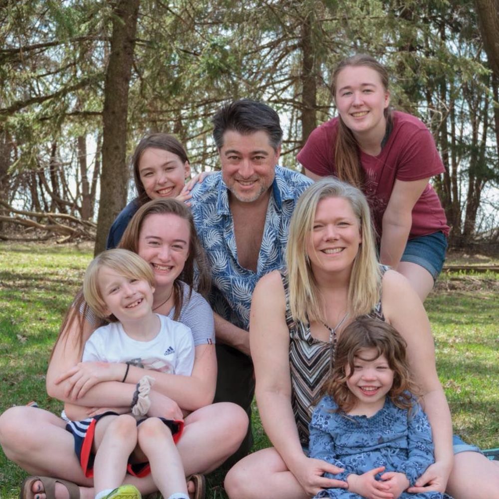 Meet your Posher, Mic